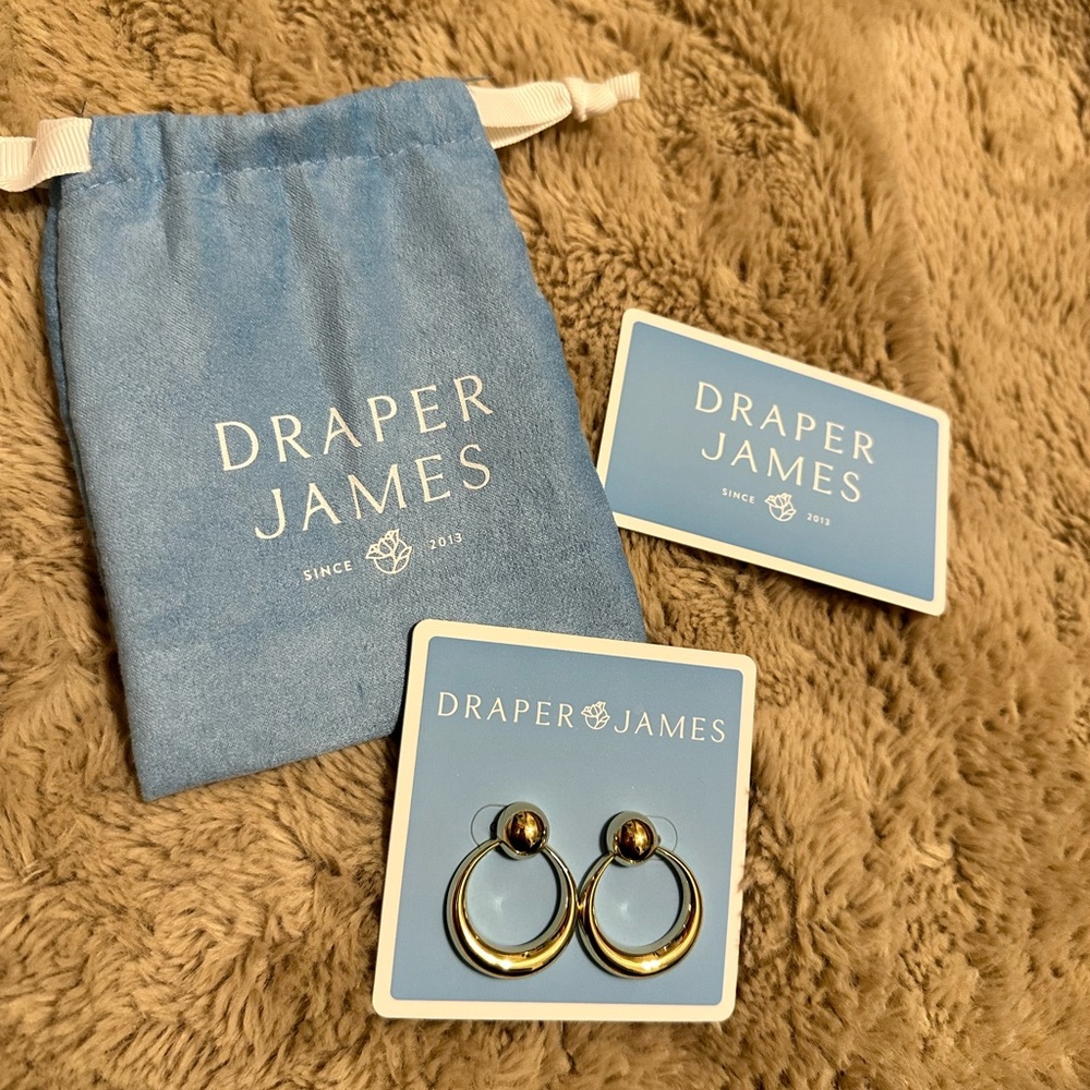 Draper James Gold Doorknocker Earrings